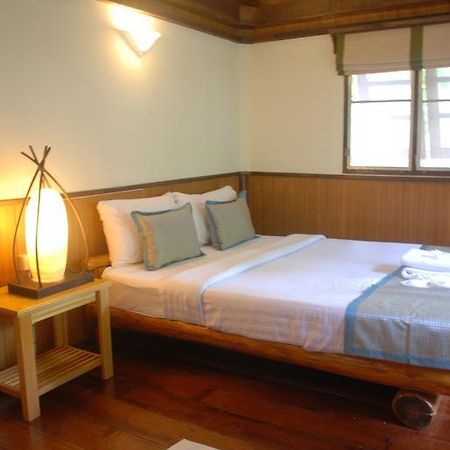 Montalay - Eco Cottage Тау Номер фото