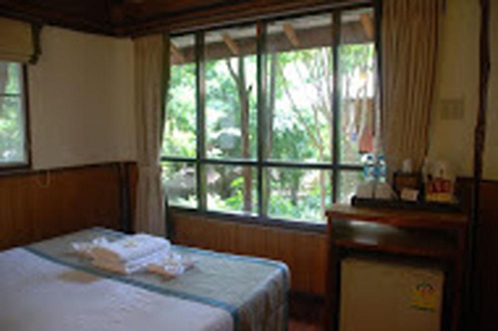 Montalay - Eco Cottage Тау Экстерьер фото